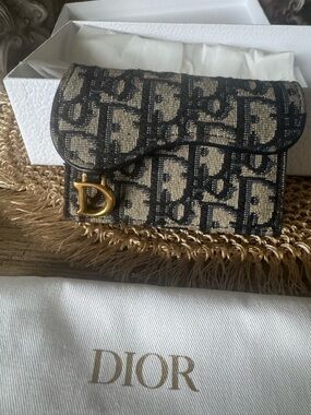 DIOR Saddle Jasmine Gusset Card Holder Blue Dior Oblique Canvas Blue - LIKE NEW